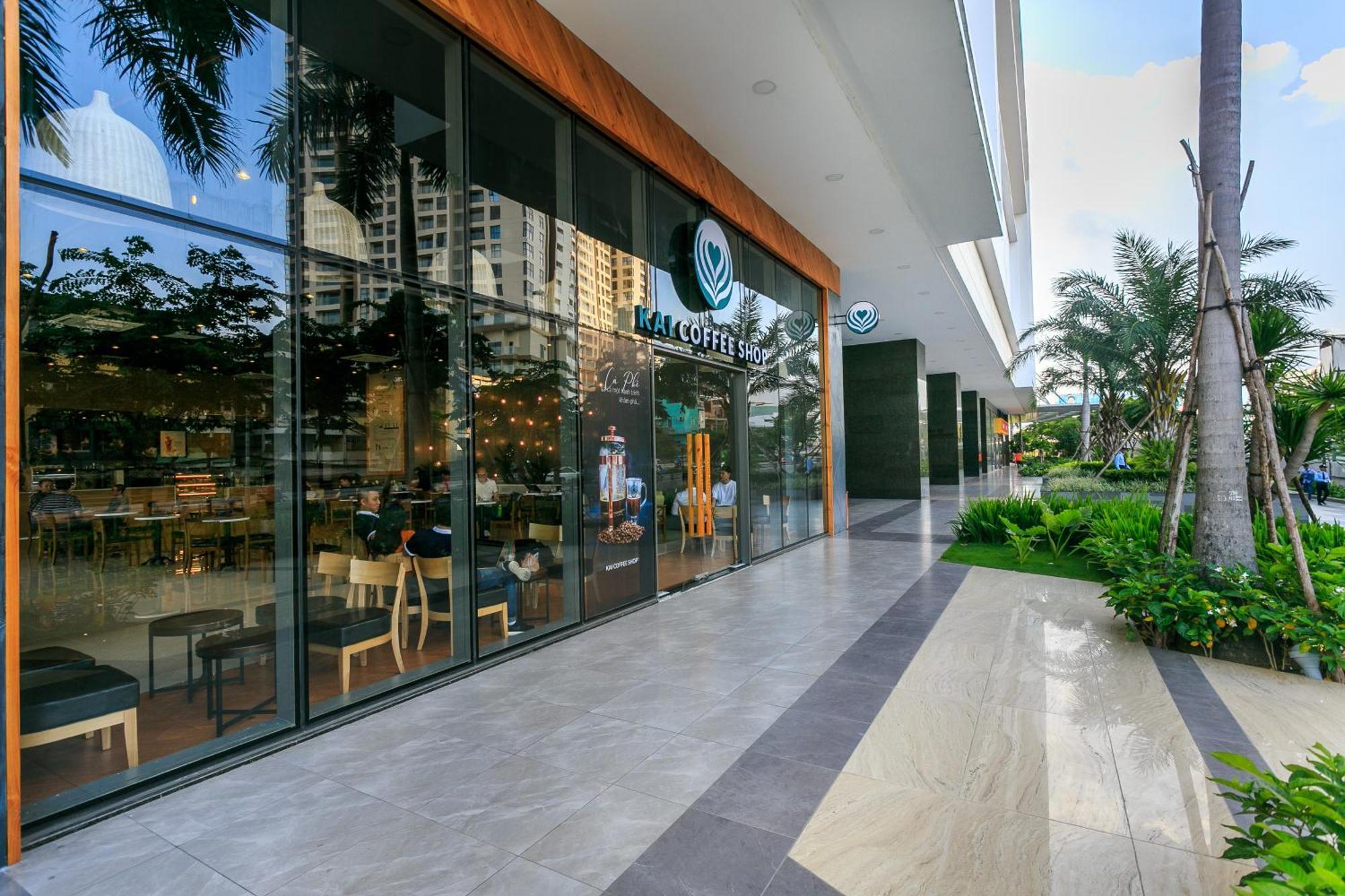 Spacious Saigon - Infinity Pool In Rivergate Хошимин Экстерьер фото